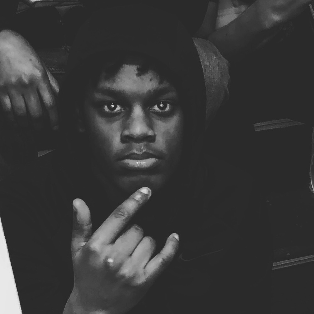 Meet your Posher, Elijah